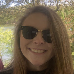 Meet your Posher, Abbigail